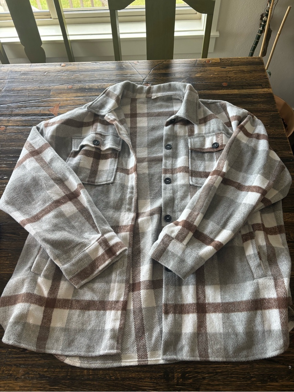 Women’s Gray & Brown Plaid Shacket Jacket